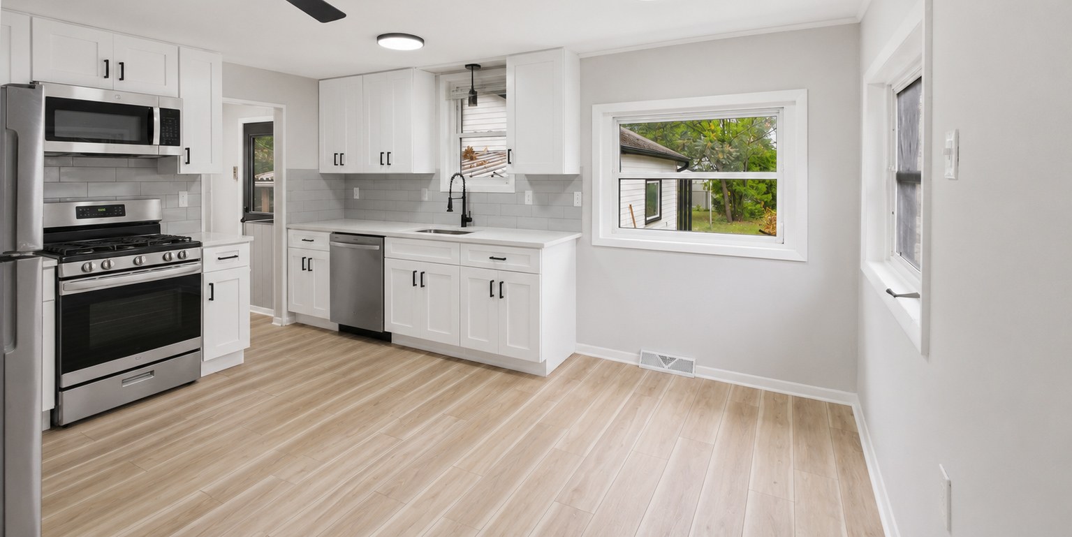 Open kitchen and dining install